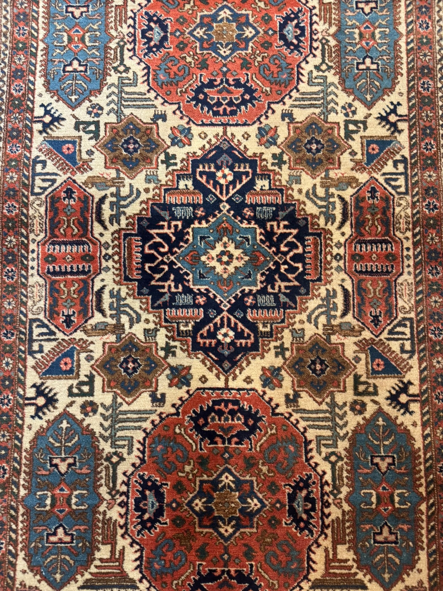 Ardabil | 4'4' X 6'9"