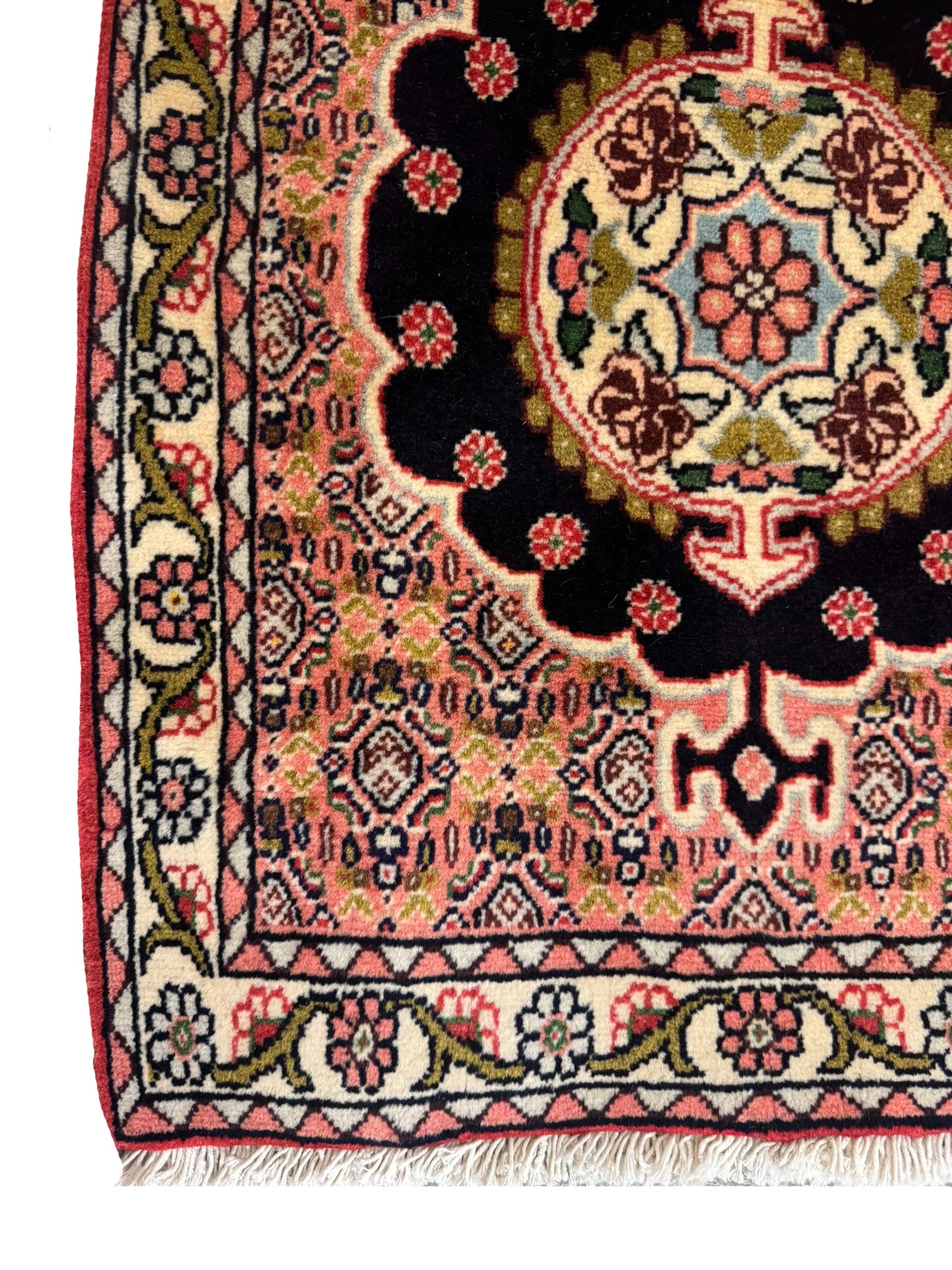 Bijar | 1'11" X 8'3"